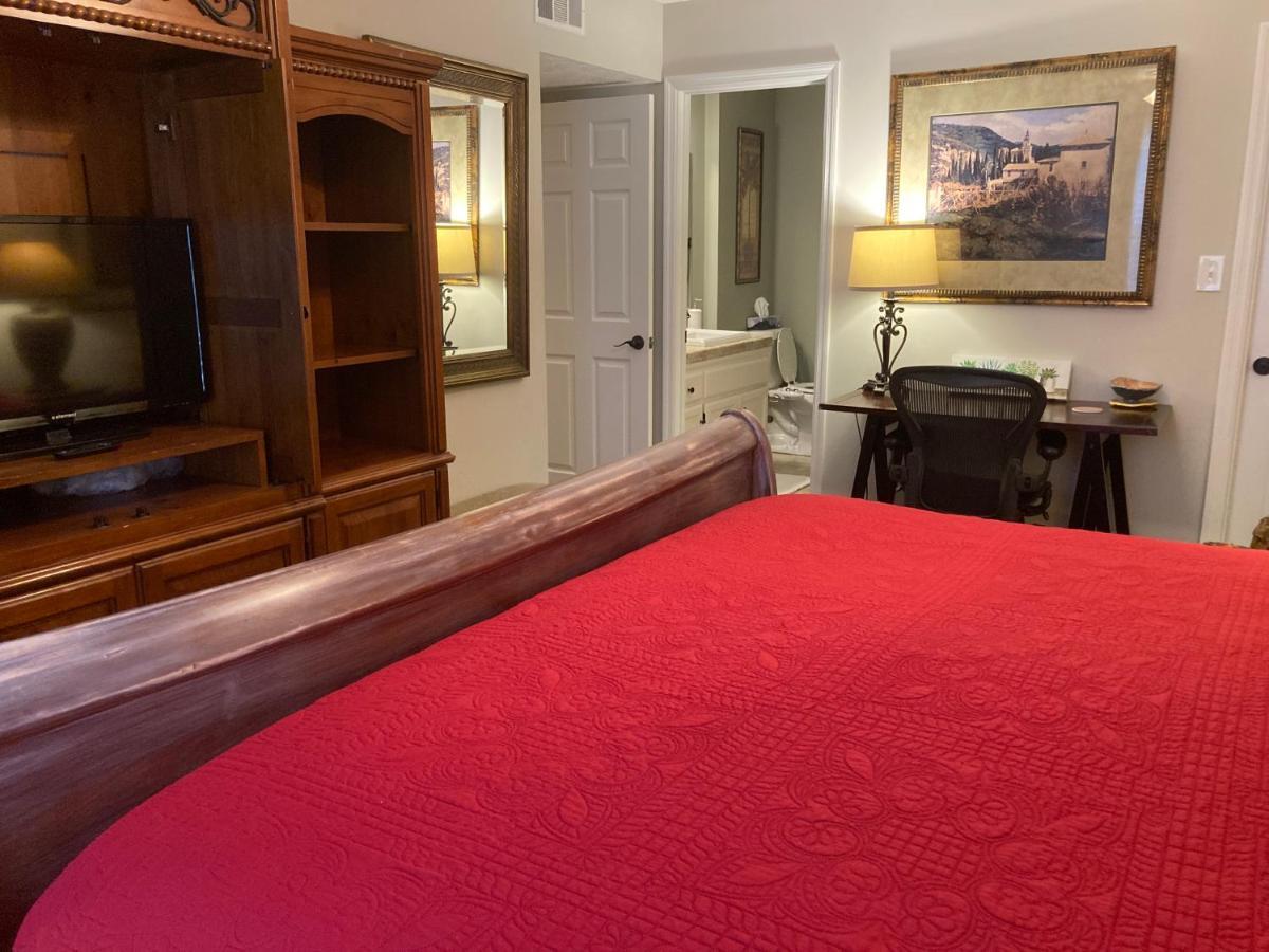 Spacious 3 Bedroom 2 Bath Condo Close To Five-Points In Athens Eksteriør bilde