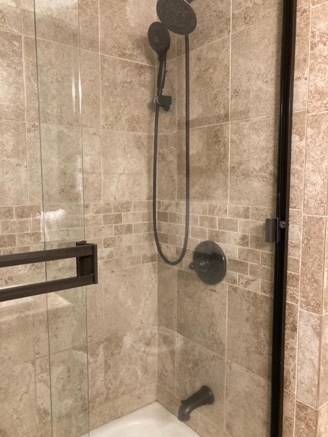 Spacious 3 Bedroom 2 Bath Condo Close To Five-Points In Athens Eksteriør bilde