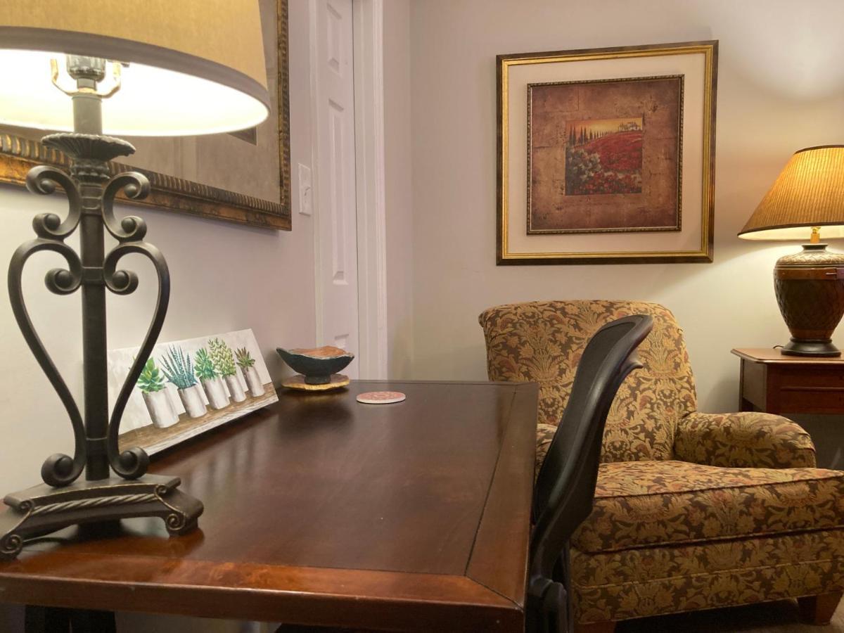 Spacious 3 Bedroom 2 Bath Condo Close To Five-Points In Athens Eksteriør bilde